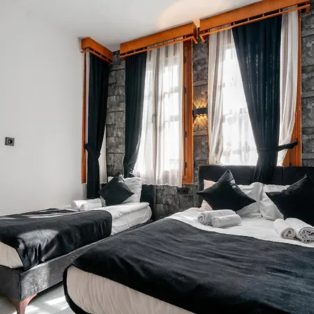 Buetuenoglu * Antalia