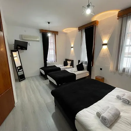 ホームステイ Buetuenoglu *